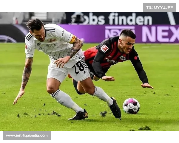 科隆1-1战平法兰克福，双方门将屡献神扑